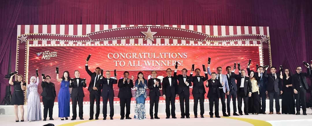 Radio GEGAR memenangi anugerah ‘Best In Consumer Satisfaction’ di MCMC Star Rating Awards 2021